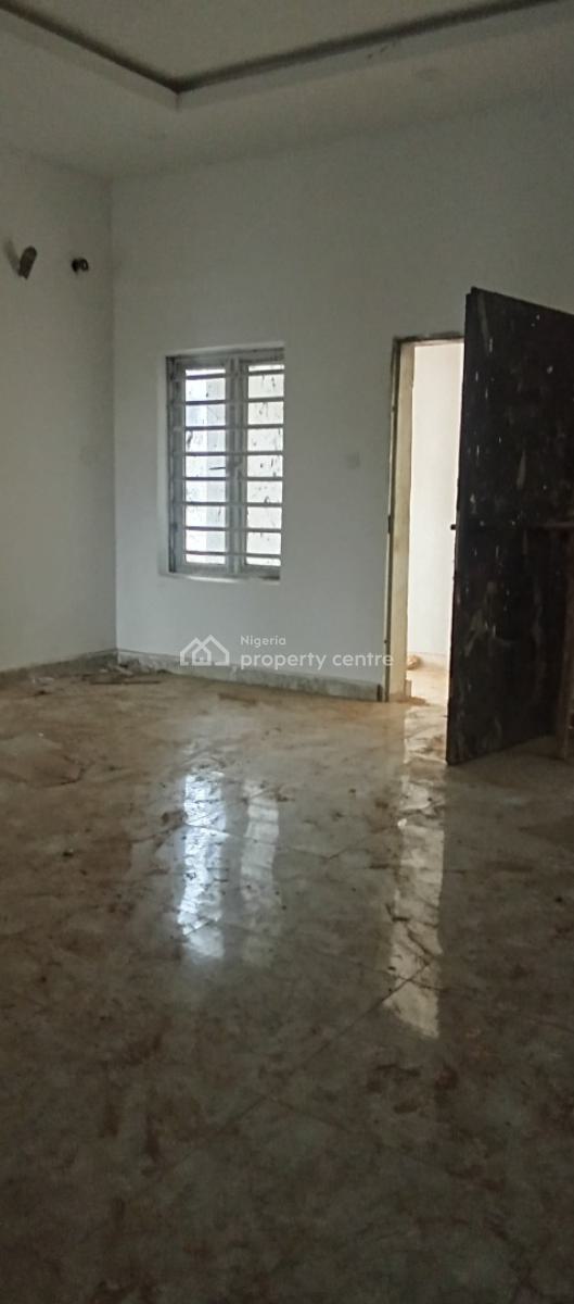 Brand New 2 Bedroom Flat with a Guest Toilet(now Fully Completed), Durumi, Abuja, Flat / Apartment for Sale