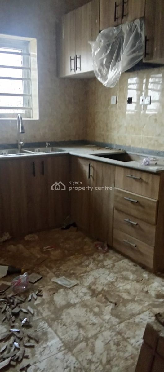Brand New 2 Bedroom Flat with a Guest Toilet(now Fully Completed), Durumi, Abuja, Flat / Apartment for Sale