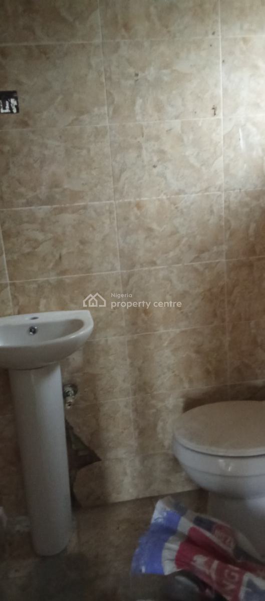 Brand New 2 Bedroom Flat with a Guest Toilet(now Fully Completed), Durumi, Abuja, Flat / Apartment for Sale