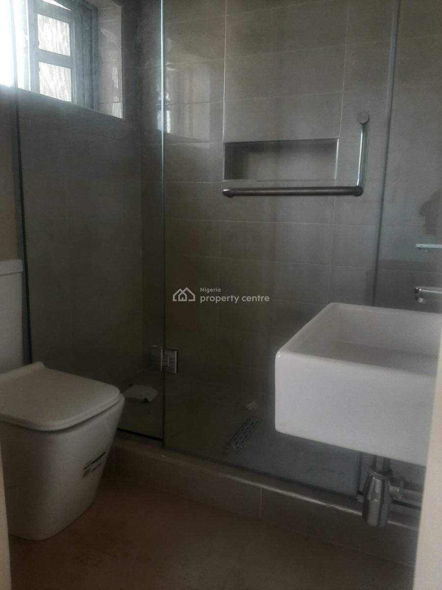 Serviced 4 Bedroom En-suite Townhouse with Fitted Kitchen, Cooker, Hea, Oniru, Victoria Island (vi), Lagos, Terraced Duplex for Rent