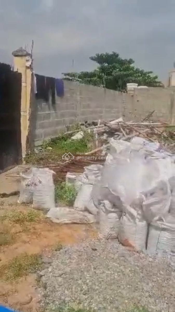 500sqm Fence & Gated Land, Gbagada, Lagos, Mixed-use Land for Sale