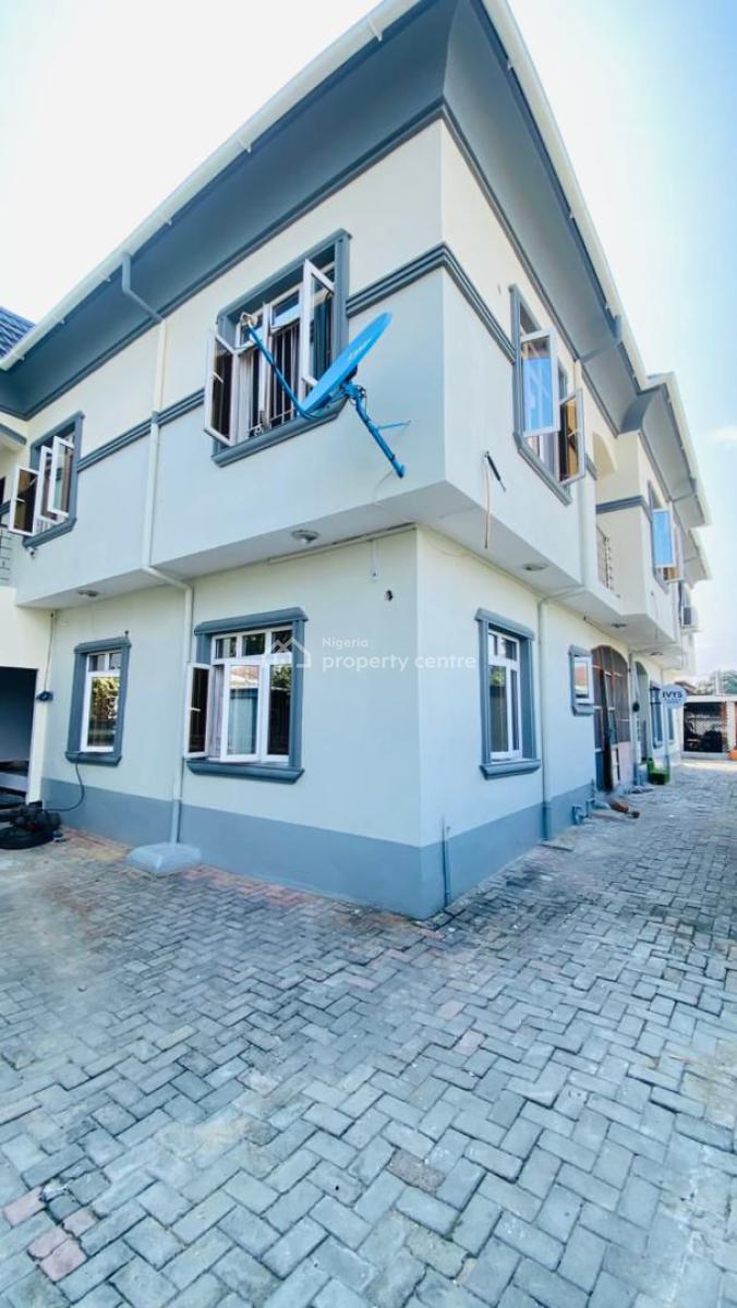 Luxury 4bedrooms Terrace Duplex with Bq, Lekki, Lekki Phase 1, Lekki, Lagos, Terraced Duplex for Rent
