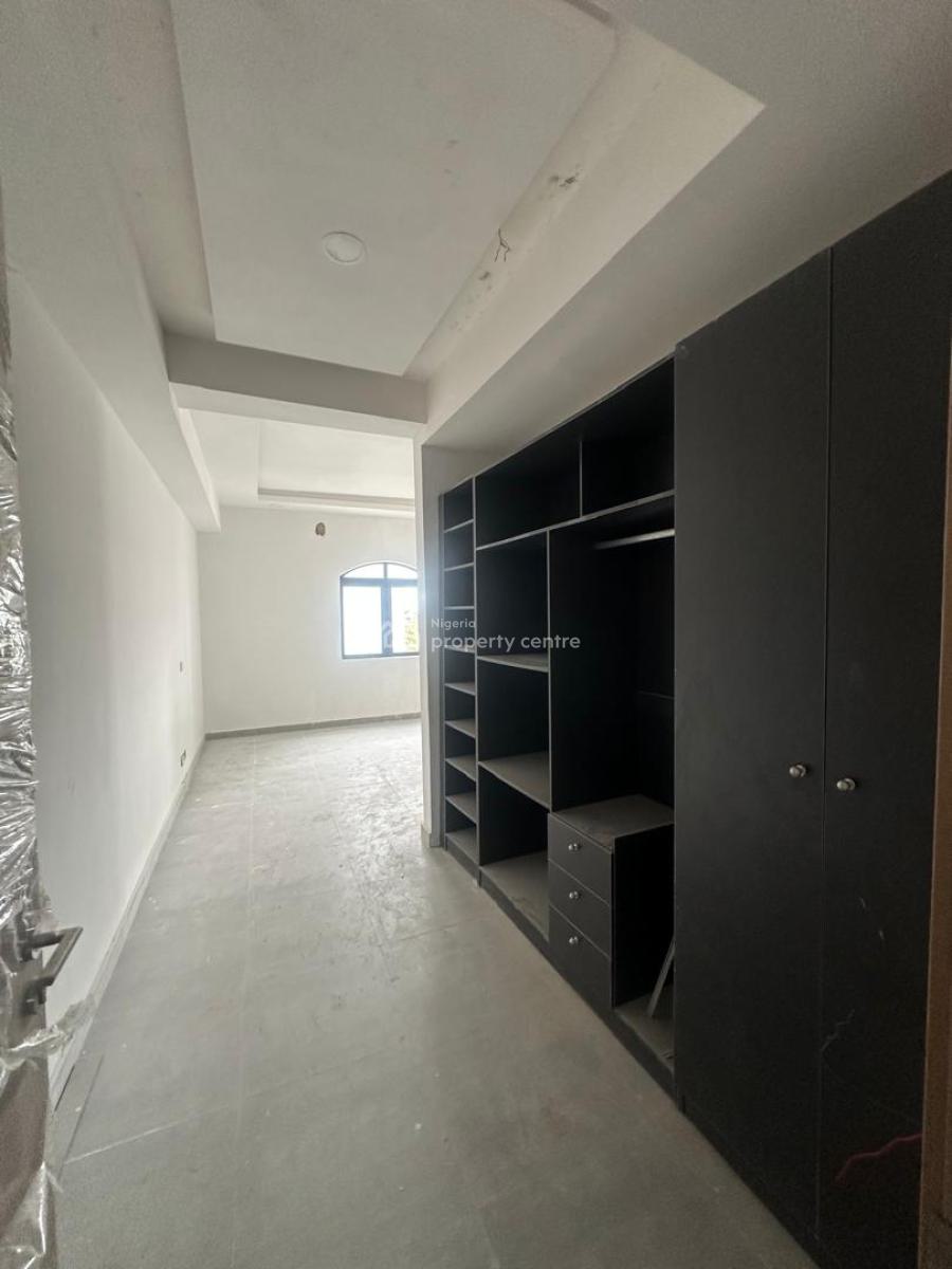 Newly Built 2 Bed Room Flat on Admiralty Way Lekki Phase 1, Lekki Phase 1, Lekki, Lagos, Flat / Apartment for Rent