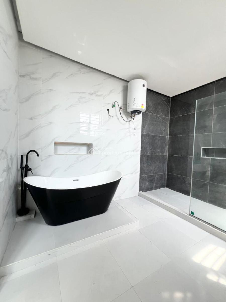 Exquisite 6bedroom Luxurious Duplex with Pool, Chevron Lekki, Lekki, Lagos, Detached Duplex for Sale