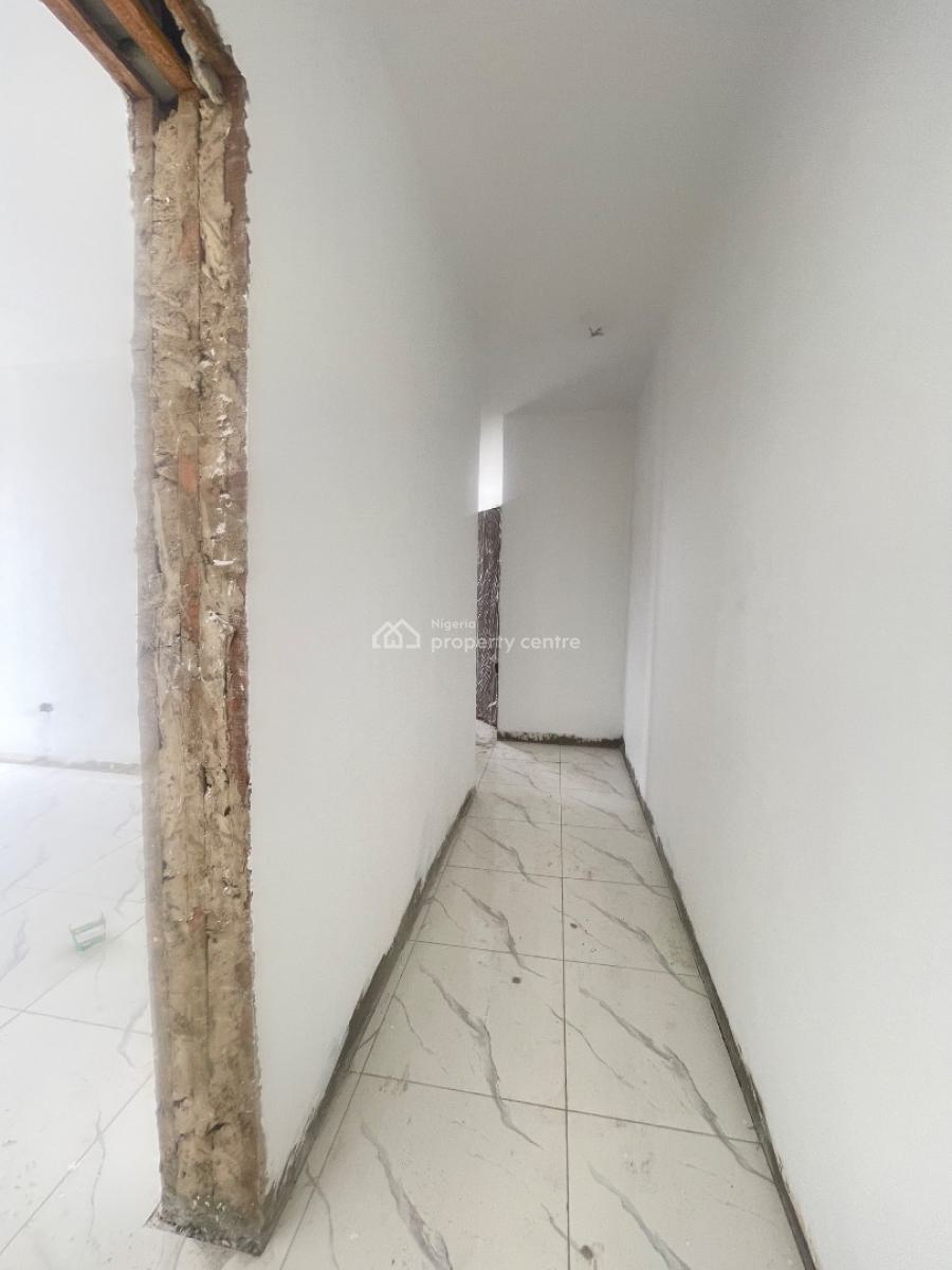 Well Spacious 1bedroom Luxury Apartment, New Road/james Hope, Lekki, Lagos, Mini Flat (room and Parlour) for Sale