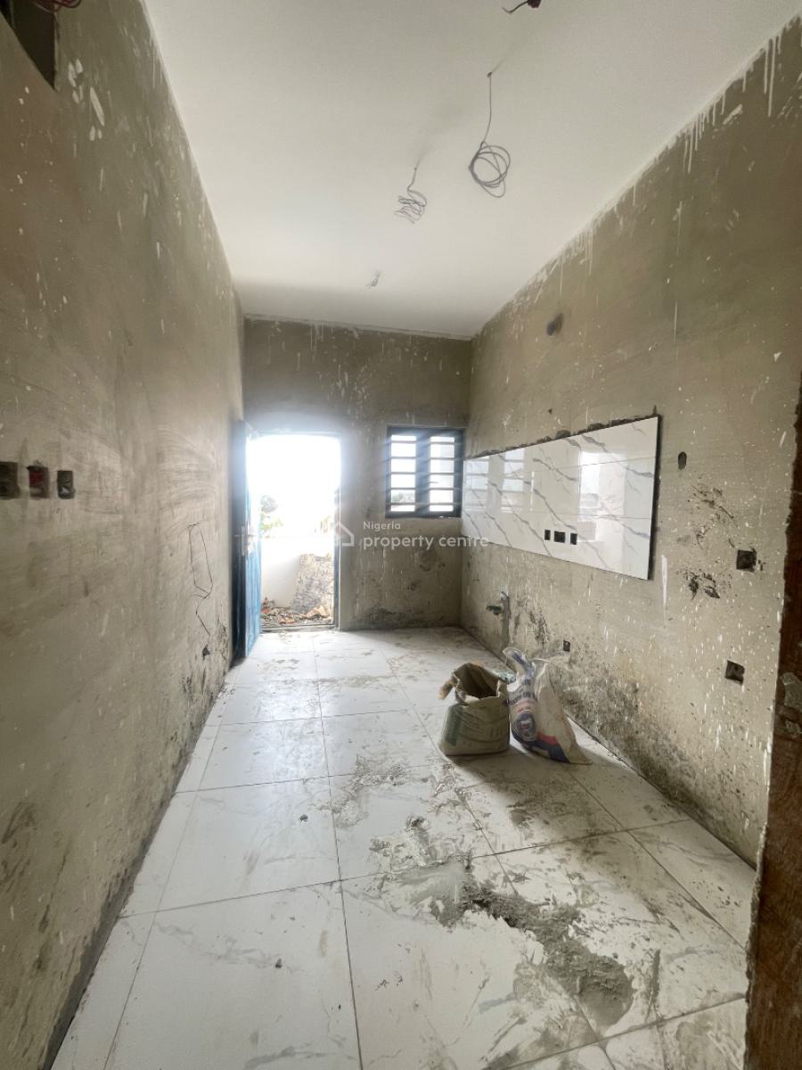 Well Spacious 1bedroom Luxury Apartment, New Road/james Hope, Lekki, Lagos, Mini Flat (room and Parlour) for Sale