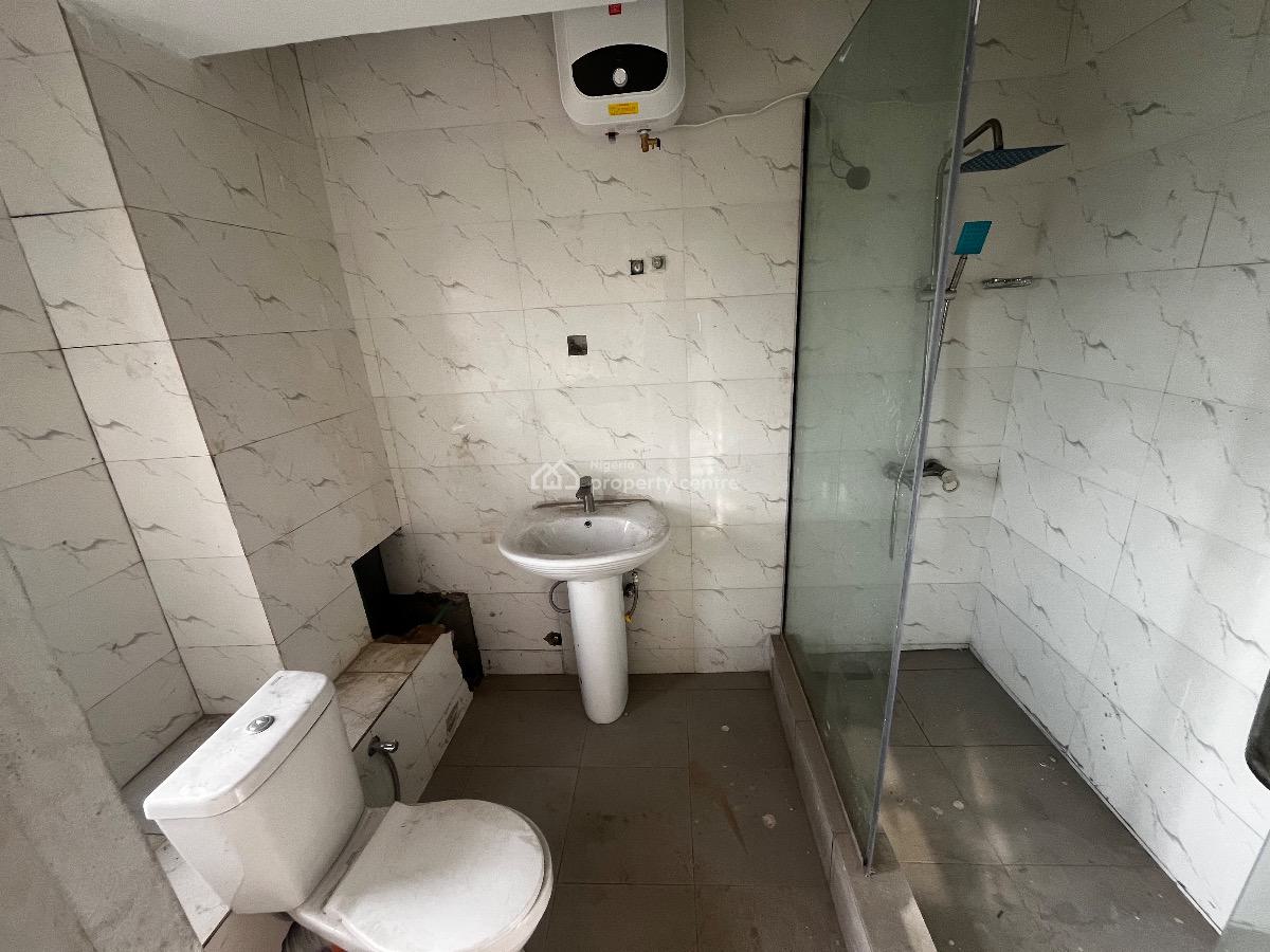 Newly Built and Semi Furnished 3-bedroom Apartment., Musiliu Smith Street, Adekunle, Yaba, Lagos, Flat / Apartment for Rent