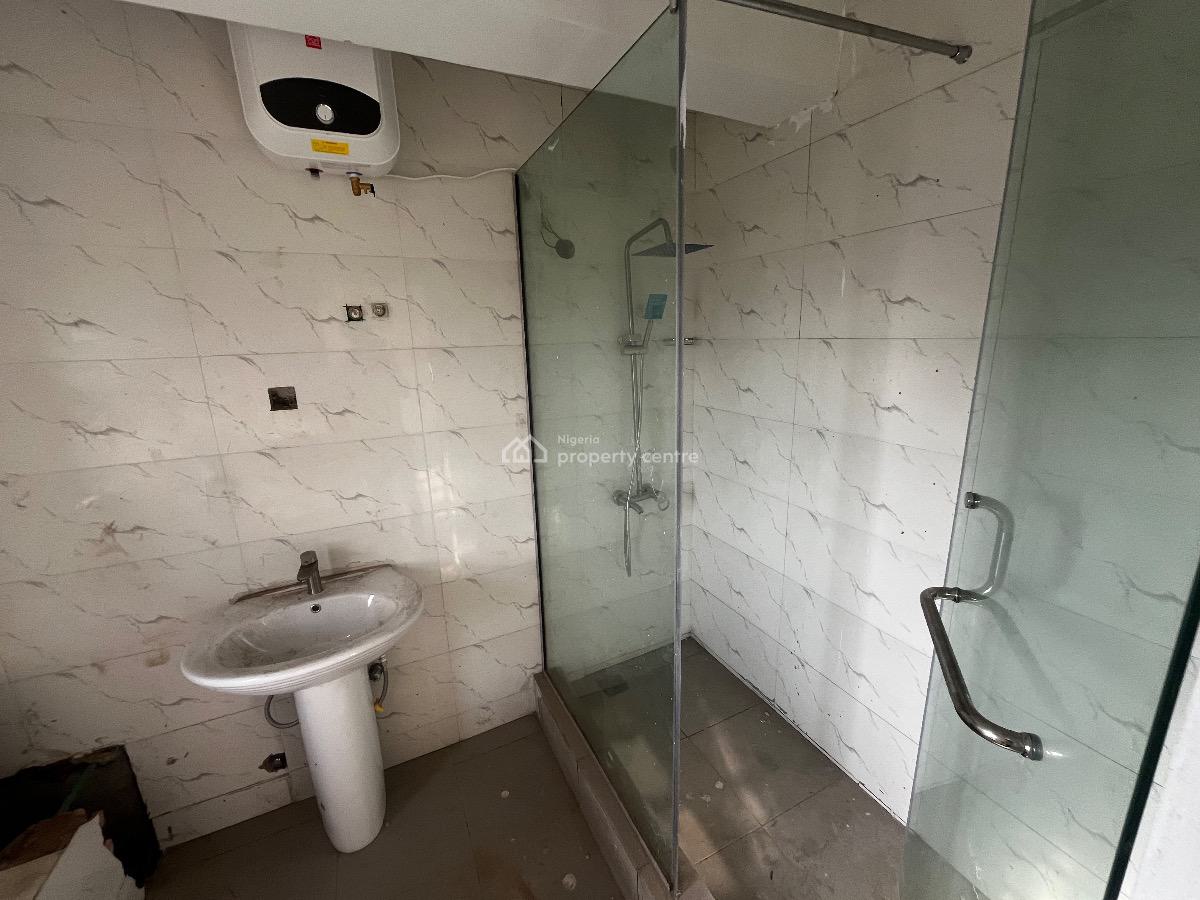 Newly Built and Semi Furnished 3-bedroom Apartment., Musiliu Smith Street, Adekunle, Yaba, Lagos, Flat / Apartment for Rent