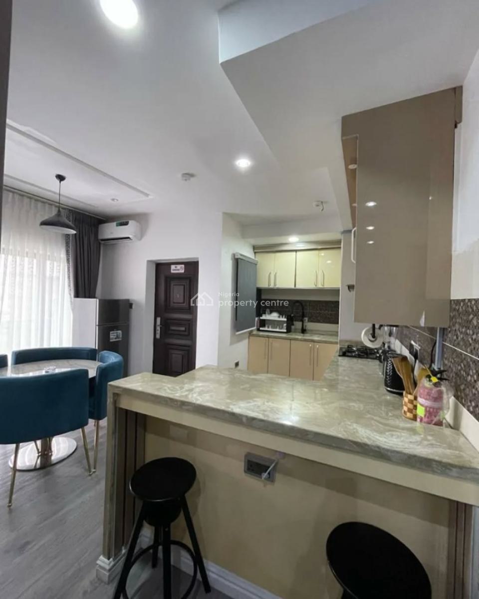 Fully Furnished 2 Bedroom Flat in a Serene and Lovely Location, Jahi Gilmore, Jahi, Abuja, Flat / Apartment for Rent