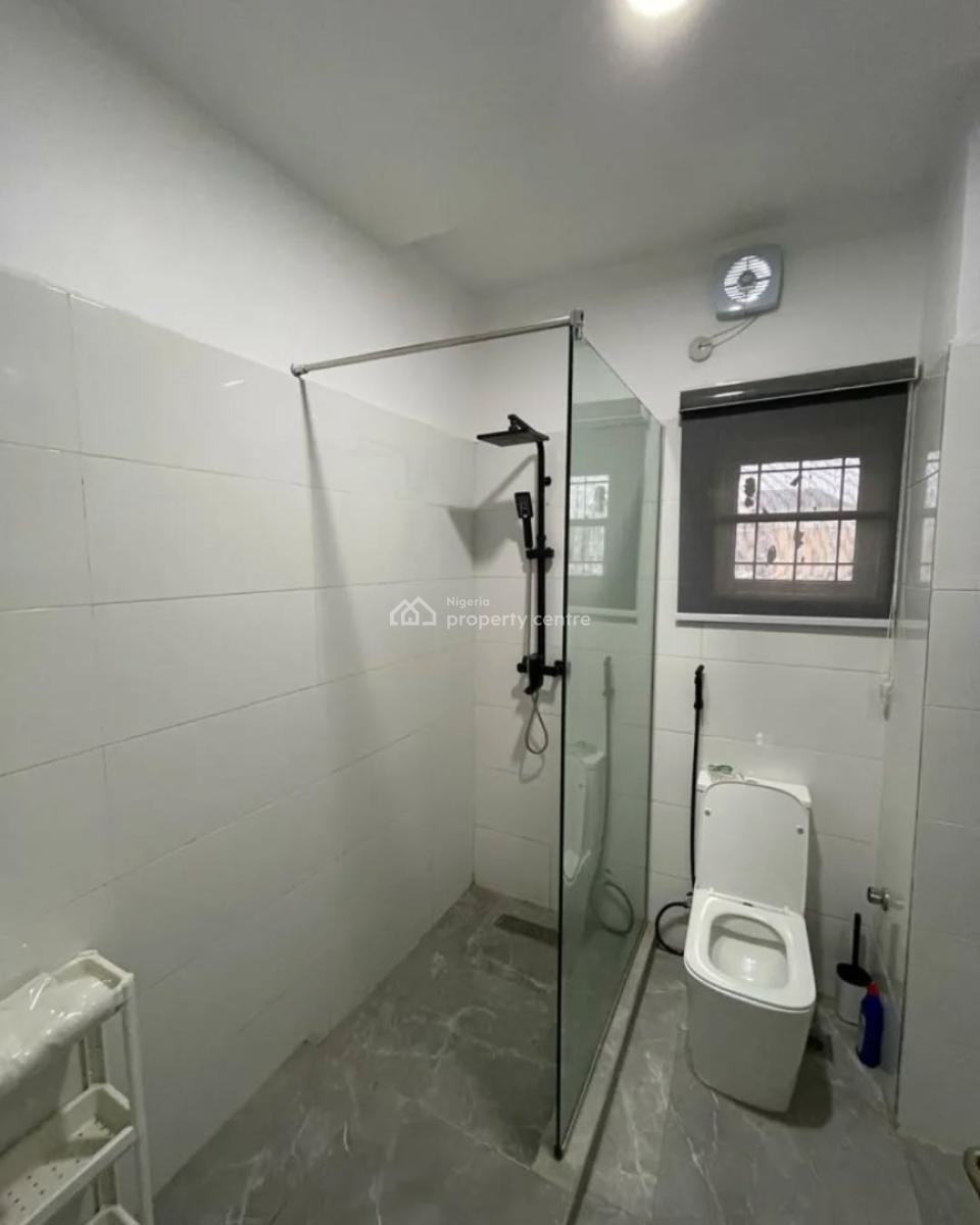 Fully Furnished 2 Bedroom Flat in a Serene and Lovely Location, Jahi Gilmore, Jahi, Abuja, Flat / Apartment for Rent