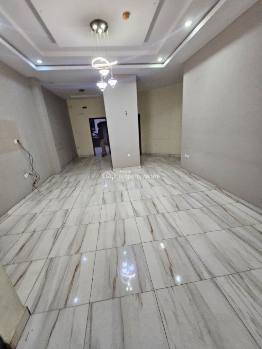 Well Built 3 Bedroom Apartment with Bq, Adeniyi Jones, Ikeja, Lagos, Flat / Apartment for Sale