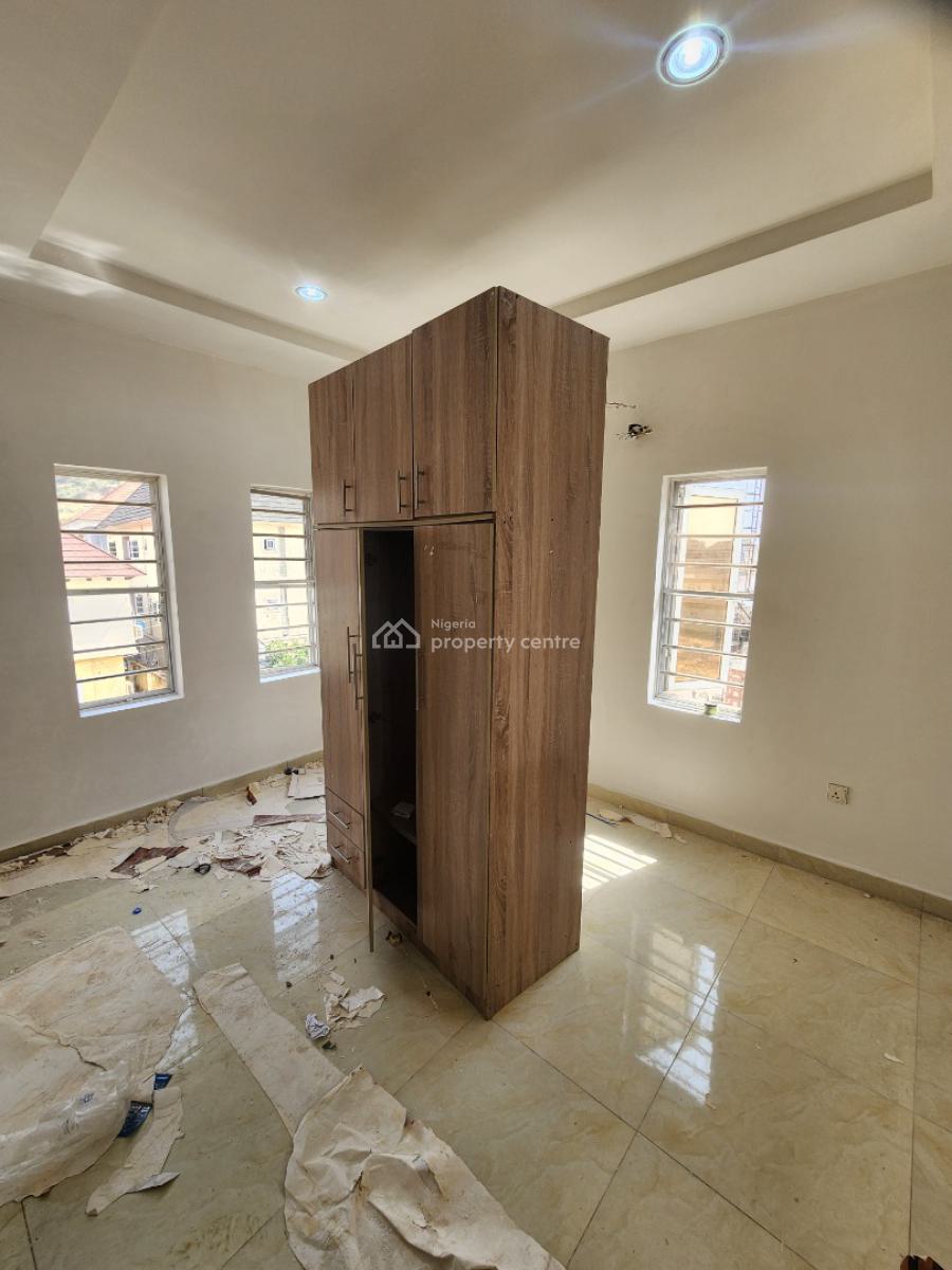 Luxury Two Bedroom Block of Flat, News Engineering Dawaki, Dawaki, Gwarinpa, Abuja, Flat / Apartment for Rent