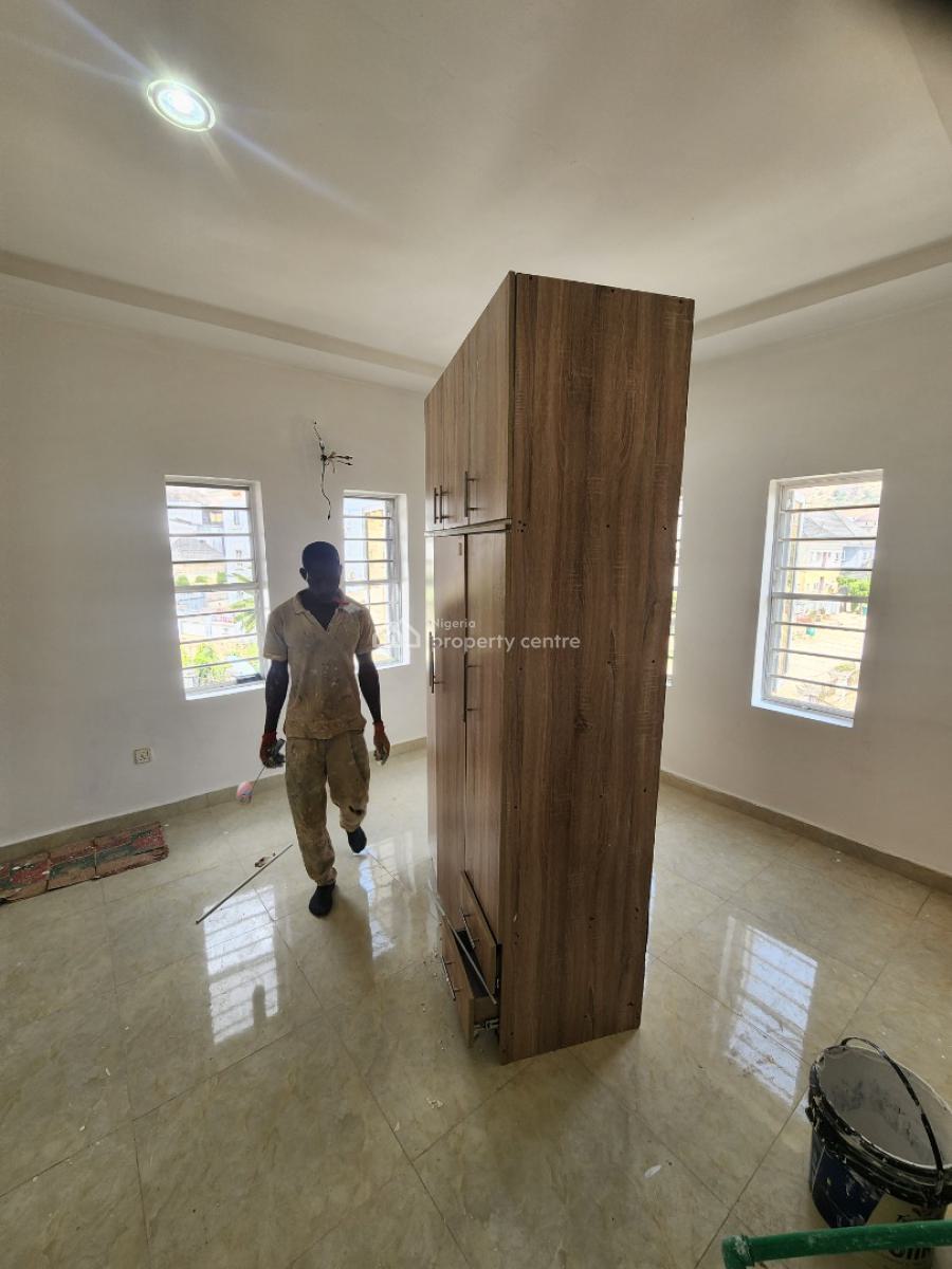 Luxury Two Bedroom Block of Flat, News Engineering Dawaki, Dawaki, Gwarinpa, Abuja, Flat / Apartment for Rent