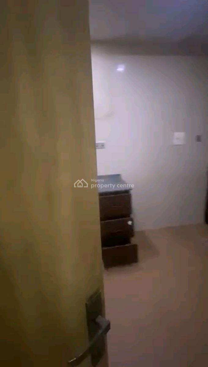 Newly Built Relatively Spacious 2bedroom Upflat All Room En-suite, Soluyi, Gbagada, Lagos, Flat / Apartment for Rent