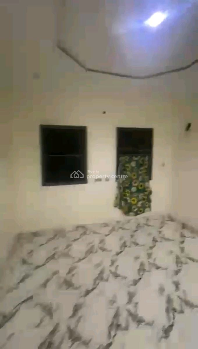 Newly Built Relatively Spacious 2bedroom Upflat All Room En-suite, Soluyi, Gbagada, Lagos, Flat / Apartment for Rent