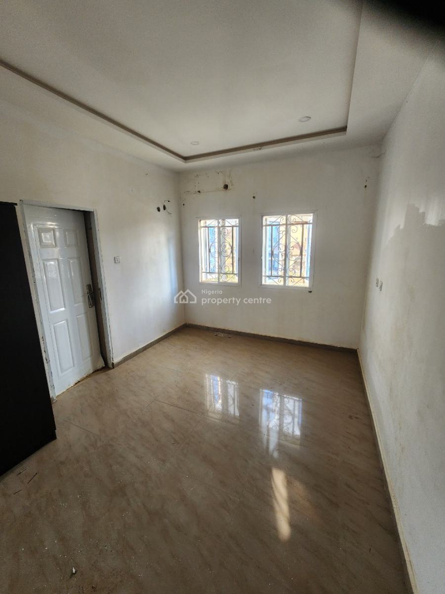 Luxury Two Bedroom Block of Flat, News Engineering, Dawaki, Gwarinpa, Abuja, Flat / Apartment for Rent