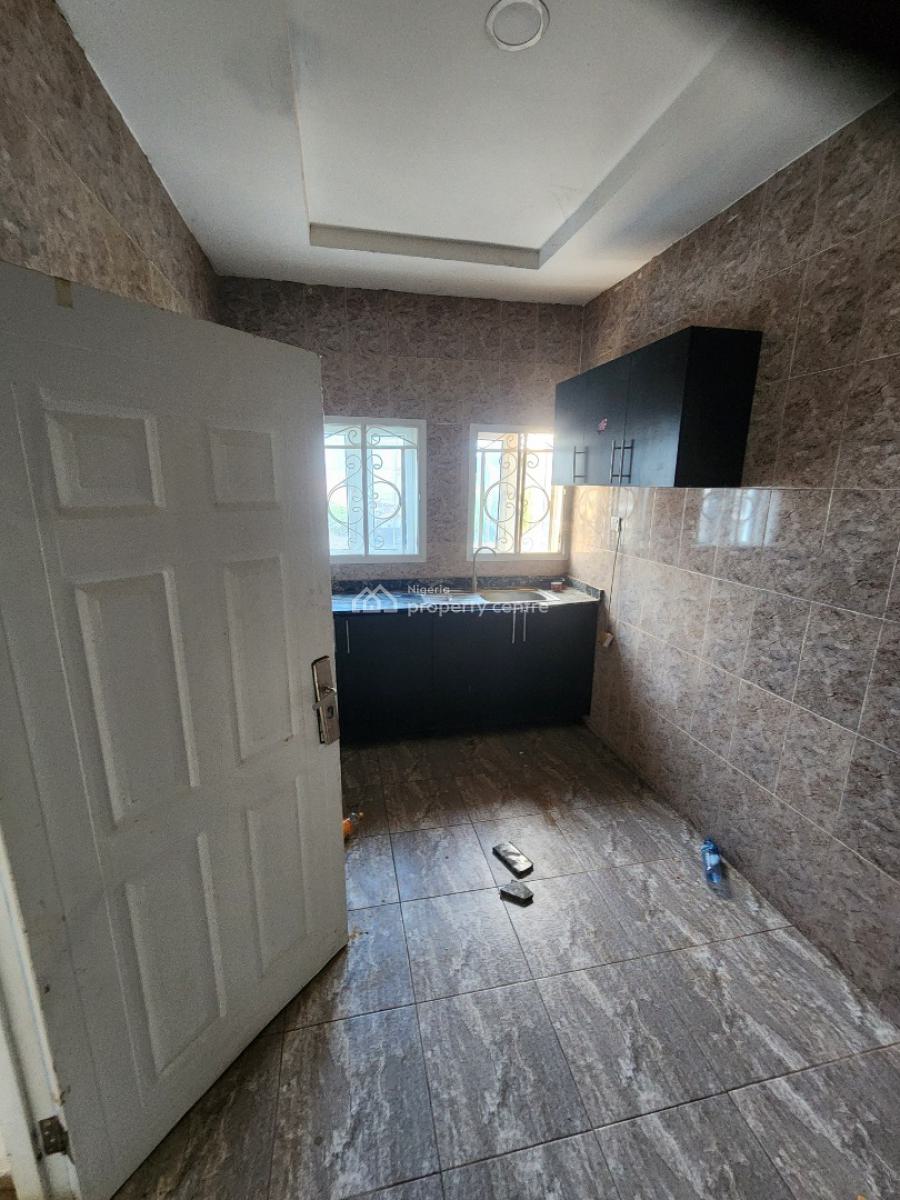 Luxury Two Bedroom Block of Flat, News Engineering, Dawaki, Gwarinpa, Abuja, Flat / Apartment for Rent