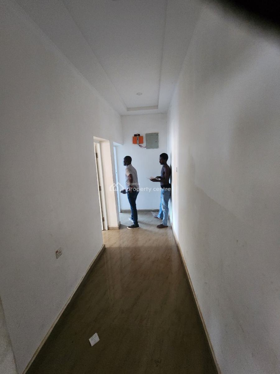 Luxury Two Bedroom Block of Flat, News Engineering, Dawaki, Gwarinpa, Abuja, Flat / Apartment for Rent