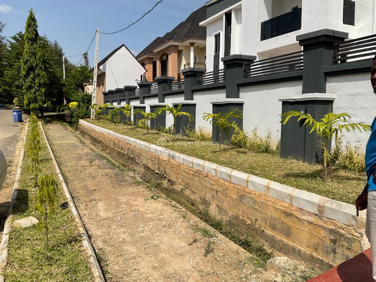 8 Units of 3 Bedrooms Block of Flat, Gwarinpa, Abuja, Block of Flats for Sale