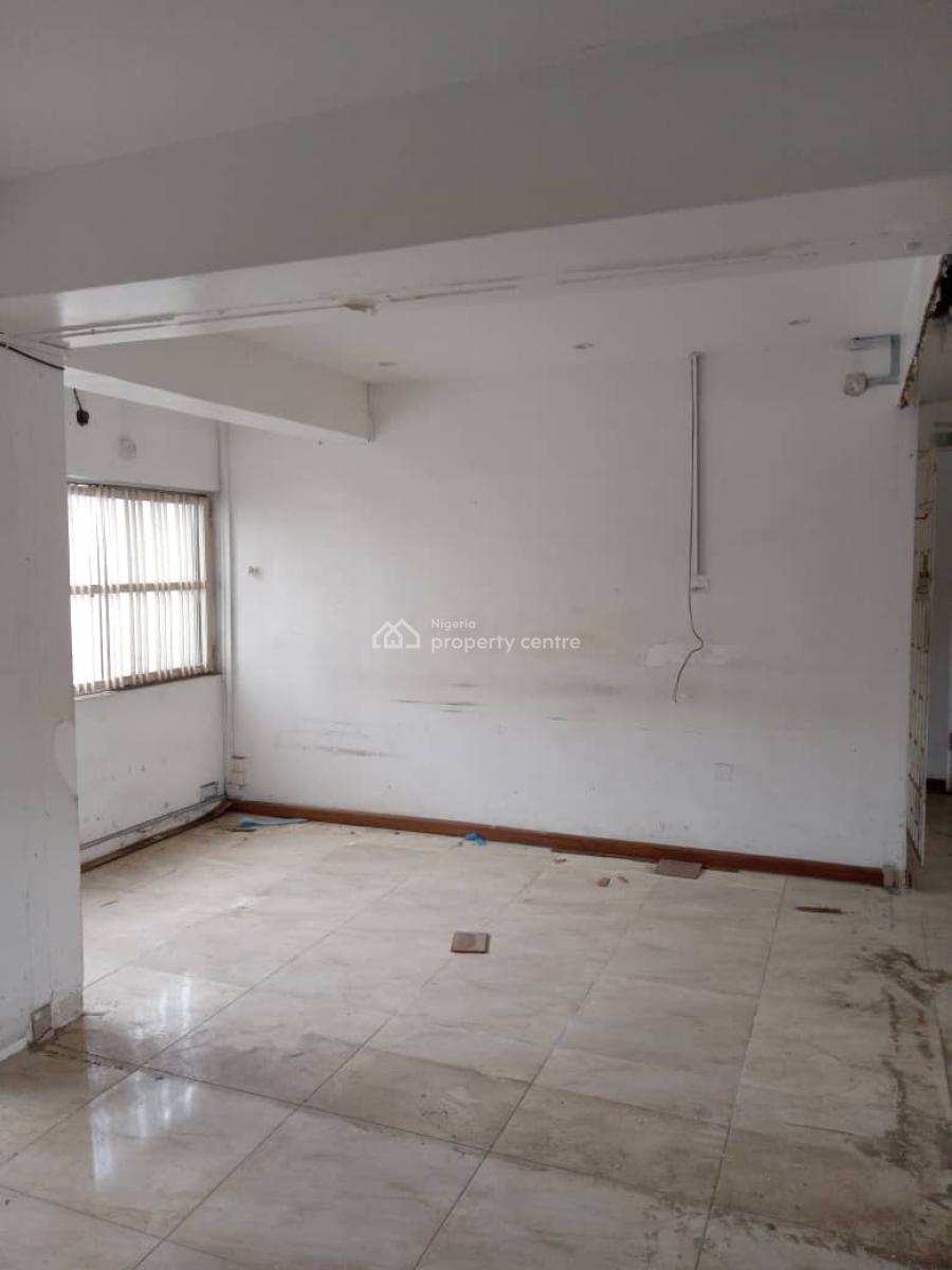 Partitionable Office and Showroom Space., Allen Avenue, Allen, Ikeja, Lagos, Office Space for Rent