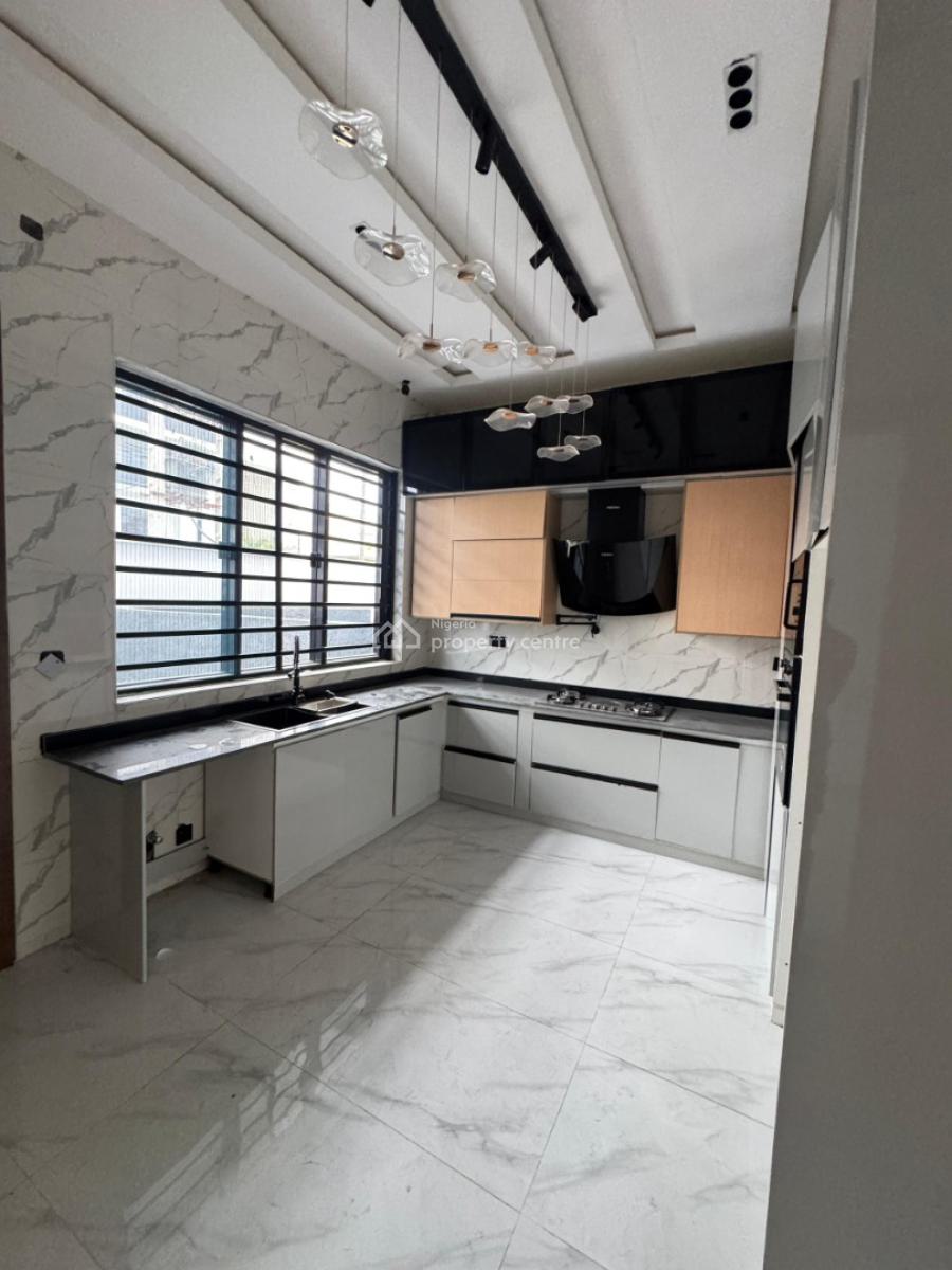 Newly Built Service 4-bedroom Terrace Plus Bq, Off Admiralty Way, Lekki Phase 1, Lekki, Lagos, Terraced Duplex for Rent