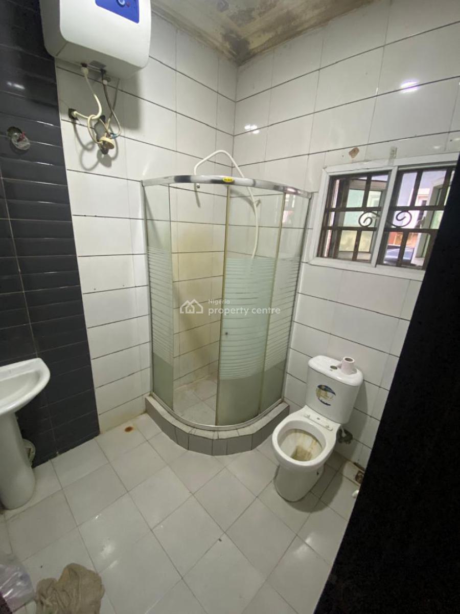 a Master Bedroom Room in a  Shared Apartment, Thomas Estate, Ajah, Lagos, Self Contain (single Rooms) for Rent