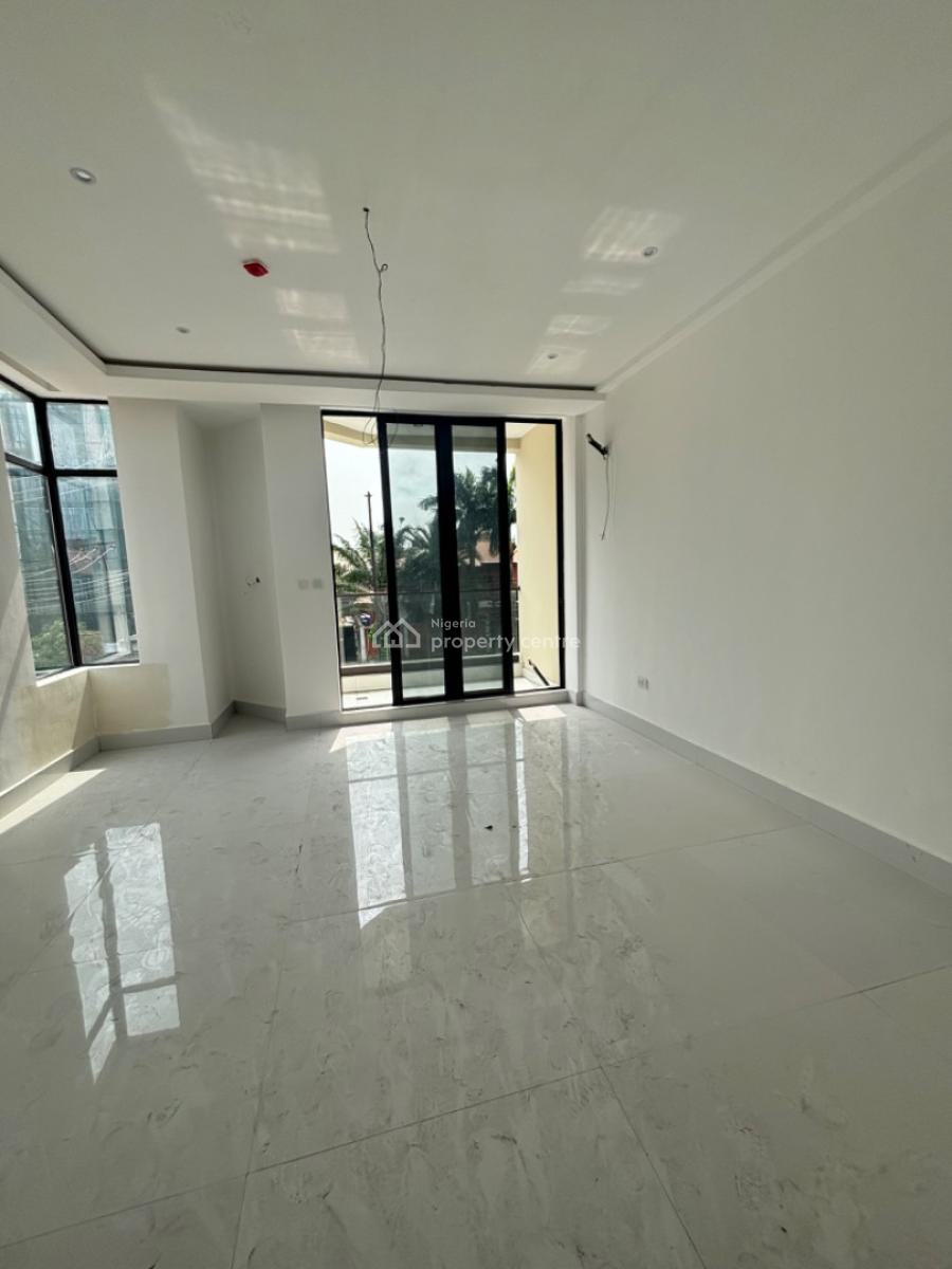 Luxury 3 Bedroom Apartment with a Bq, Pool and Gym, Lekki Phase 1, Lekki, Lagos, Flat / Apartment for Rent