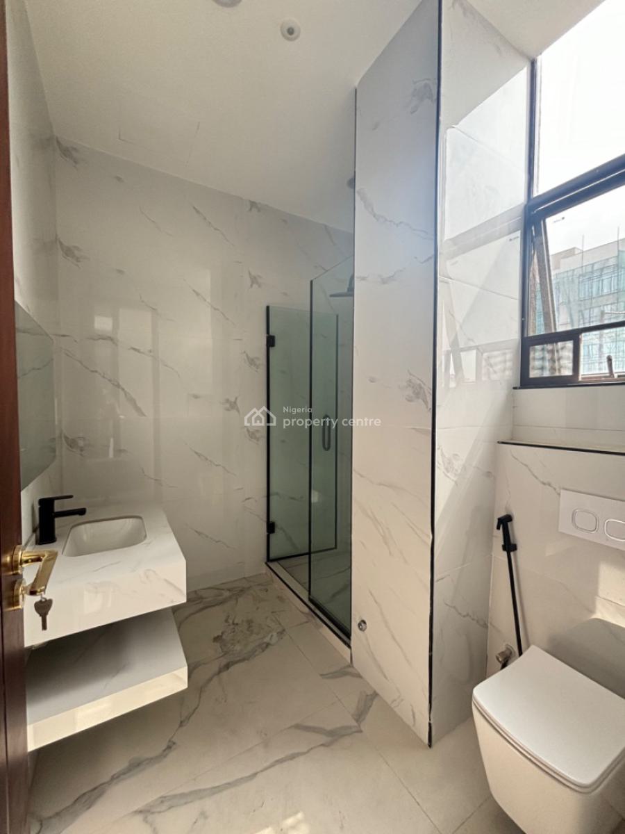 Luxury 3 Bedroom Apartment with a Bq, Pool and Gym, Lekki Phase 1, Lekki, Lagos, Flat / Apartment for Rent