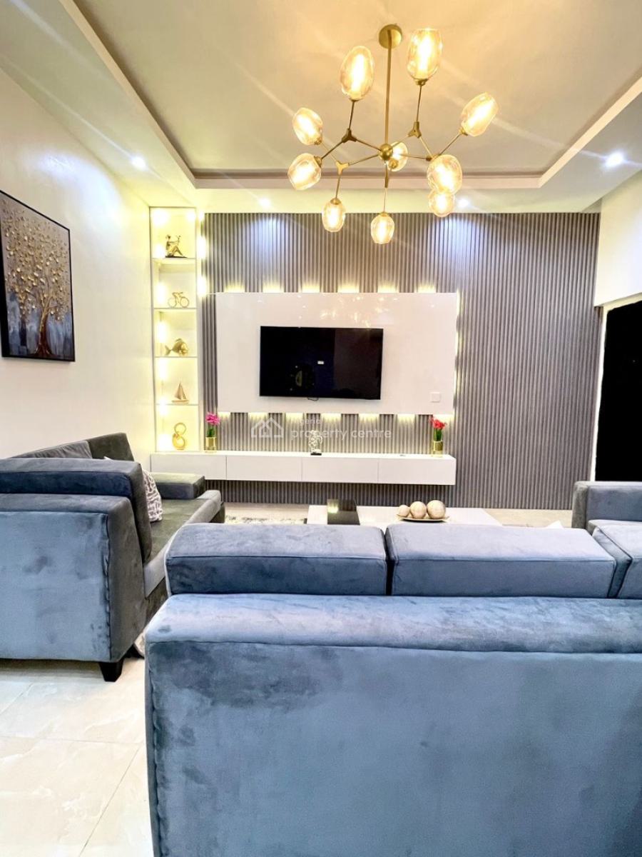 Brand New 2 Bedroom with Top Notch Amenities Available, Surulere, Lagos, Flat / Apartment Short Let