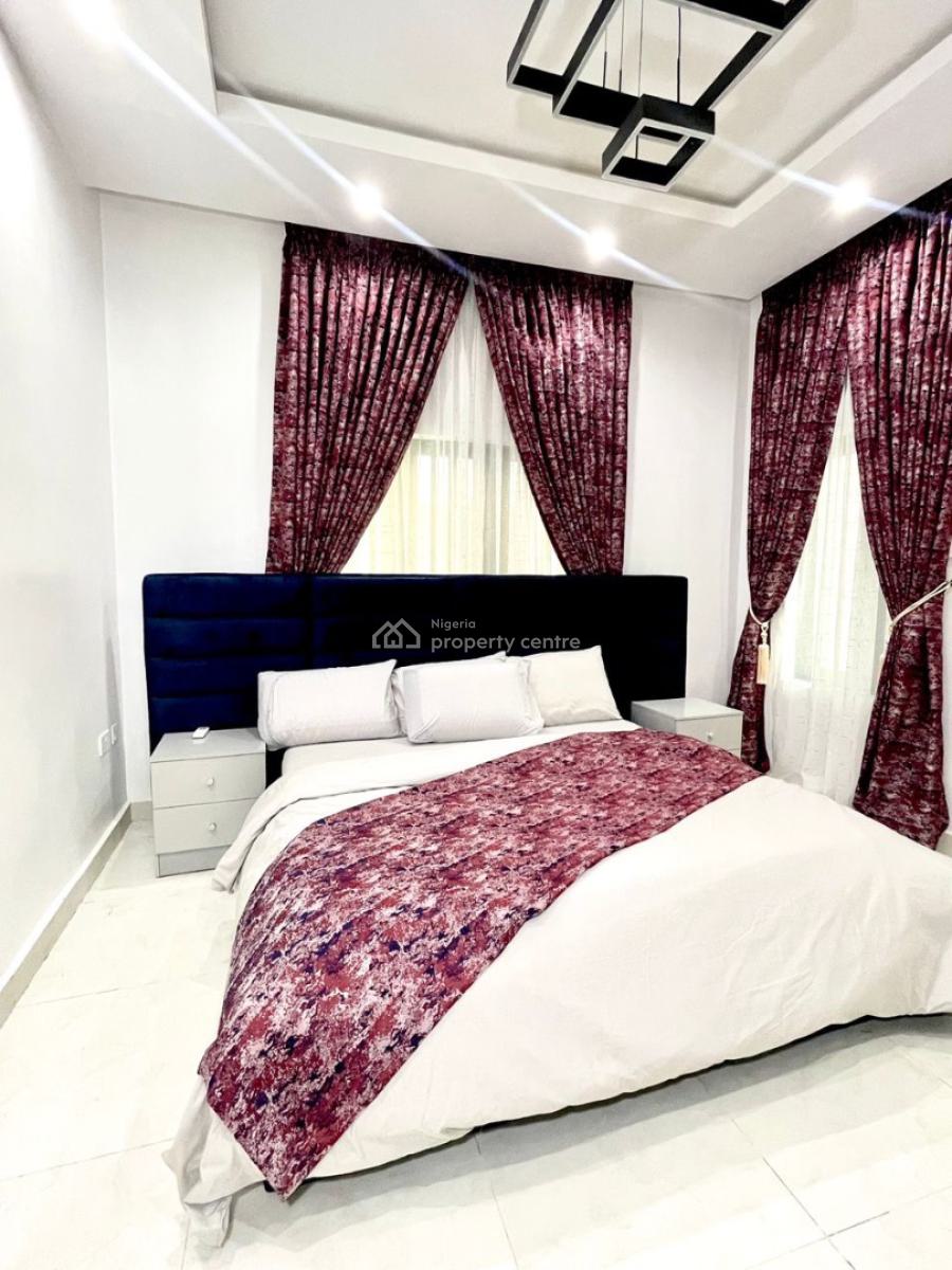 Brand New 2 Bedroom with Top Notch Amenities Available, Surulere, Lagos, Flat / Apartment Short Let