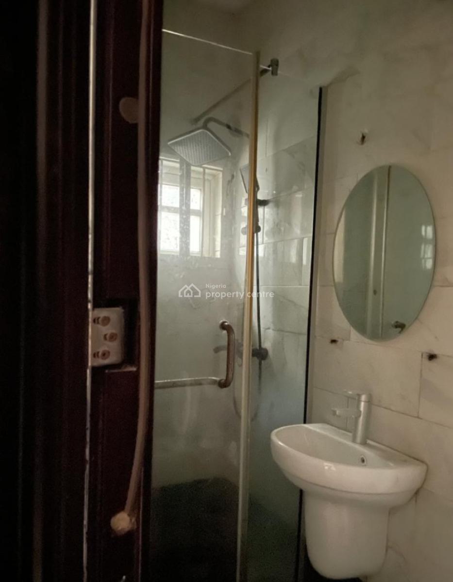 Luxury 3 Bedrooms Flat Apartment, Chevy View Estate Chevron Drive, Lekki, Lagos, Flat / Apartment for Rent