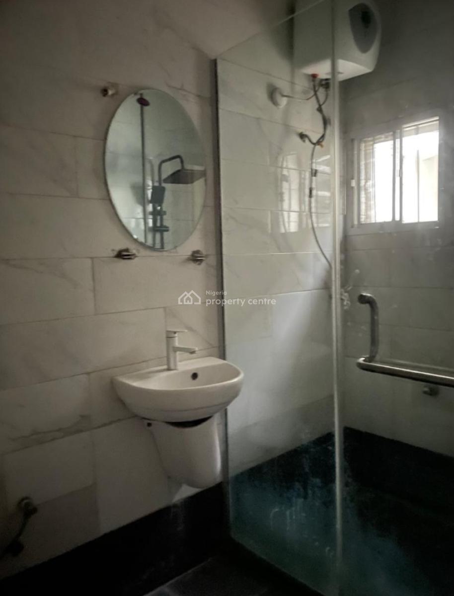 Luxury 3 Bedrooms Flat Apartment, Chevy View Estate Chevron Drive, Lekki, Lagos, Flat / Apartment for Rent
