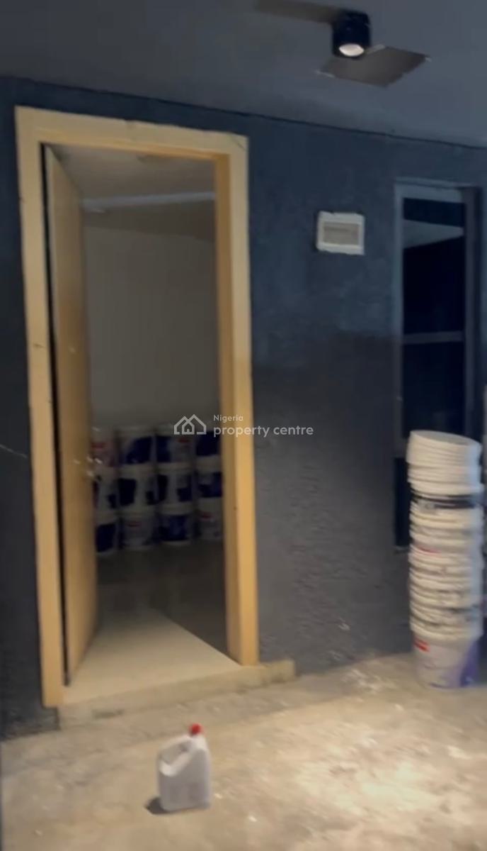Downstairs Miniflat Available, Chisco, Ikate, Lekki, Lagos, Mini Flat (room and Parlour) for Rent