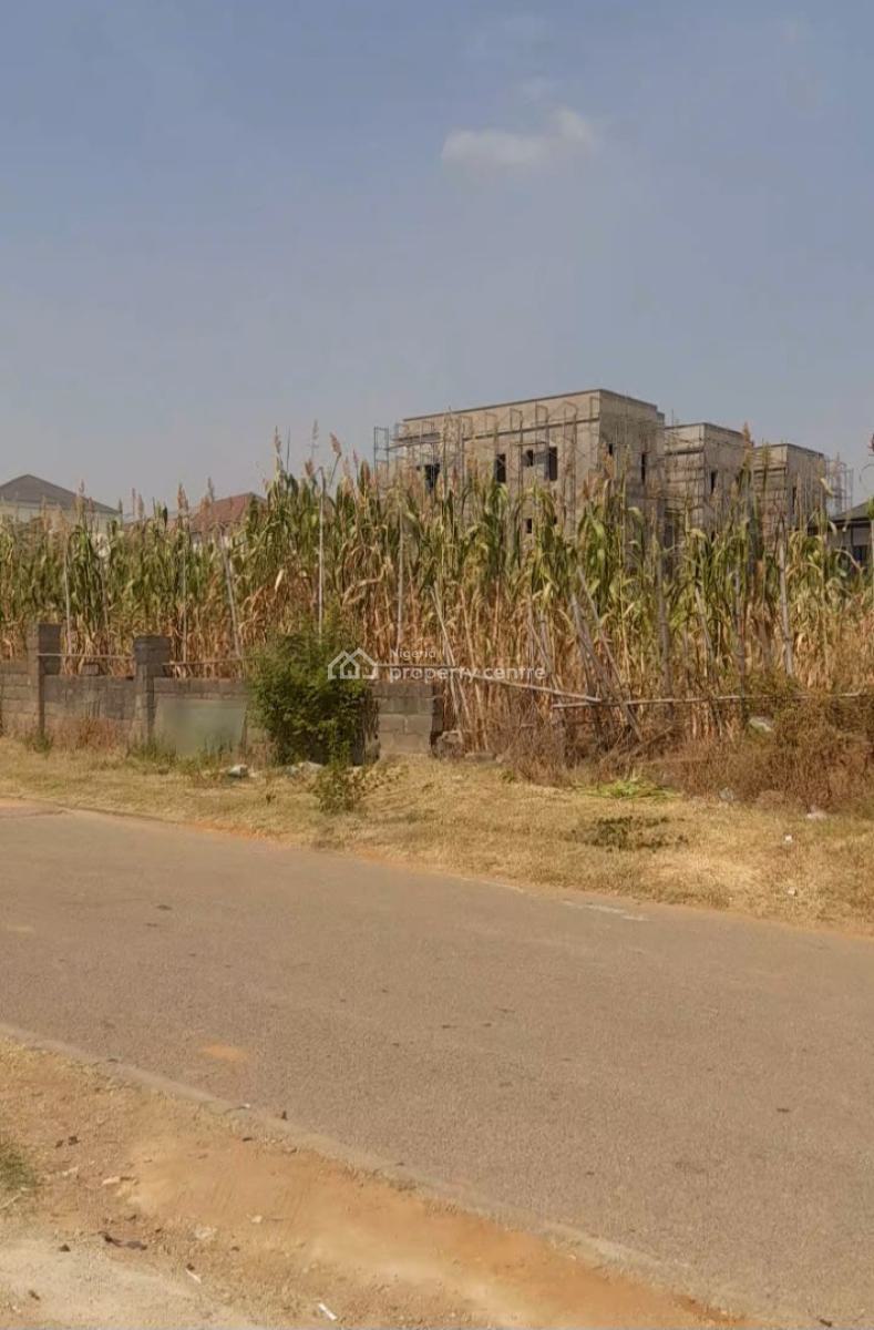Plain Land on a Tarred Road, Katampe Extension, Katampe, Abuja, Residential Land for Sale