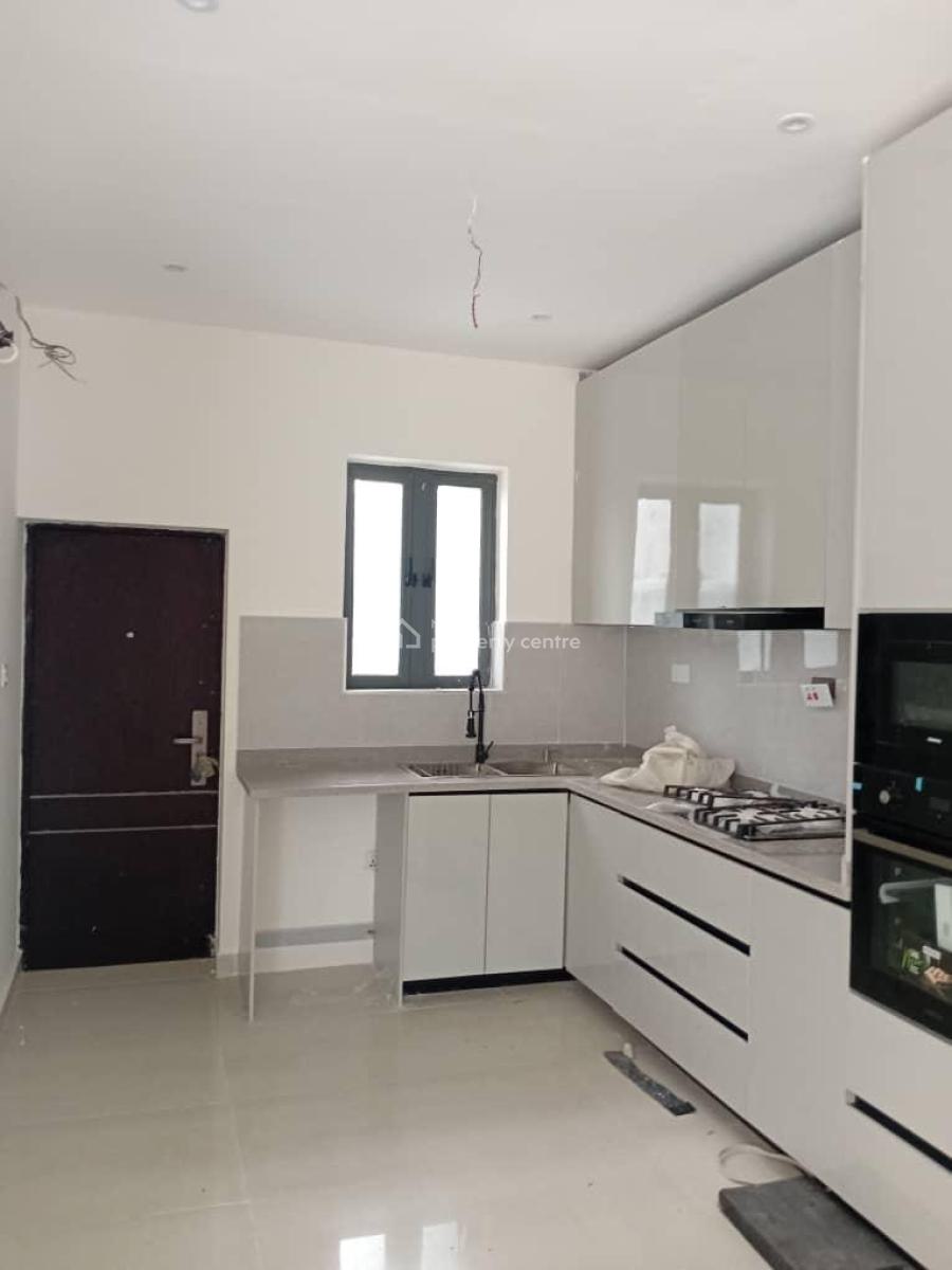 Newly Built 4bedroom Terrace with Bq, Alpha Beach Road, Lekki Expressway, Lekki, Lagos, Terraced Duplex for Rent