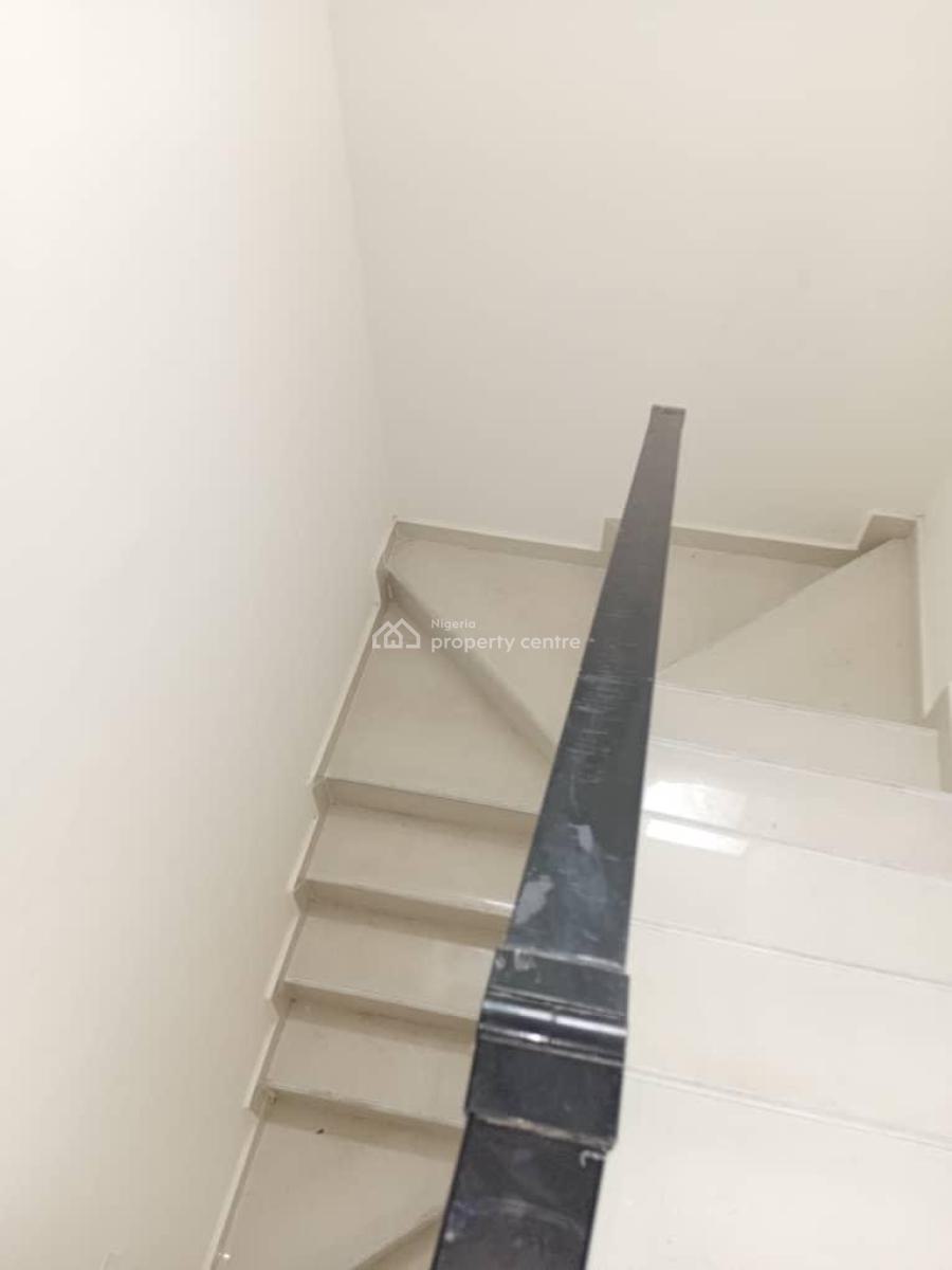 Newly Built 4bedroom Terrace with Bq, Alpha Beach Road, Lekki Expressway, Lekki, Lagos, Terraced Duplex for Rent