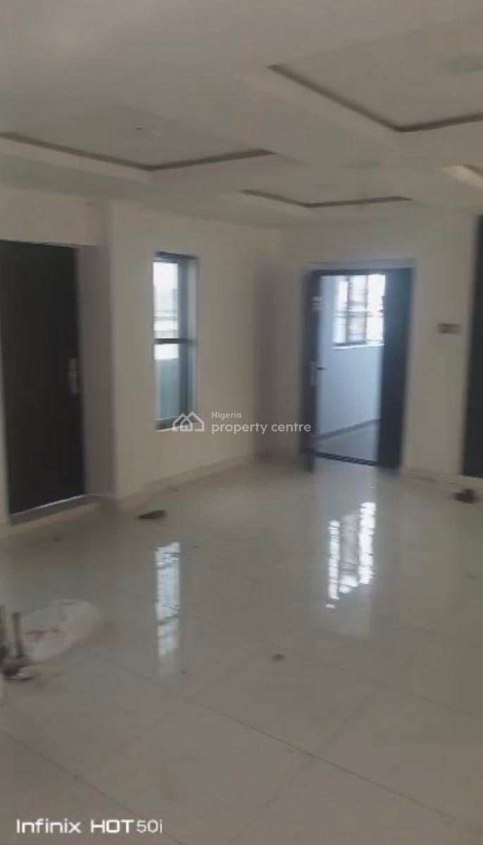 Spacious 3 Bedroom on The 3rd Floor Available, Ikate, Lekki, Lagos, Flat / Apartment for Rent