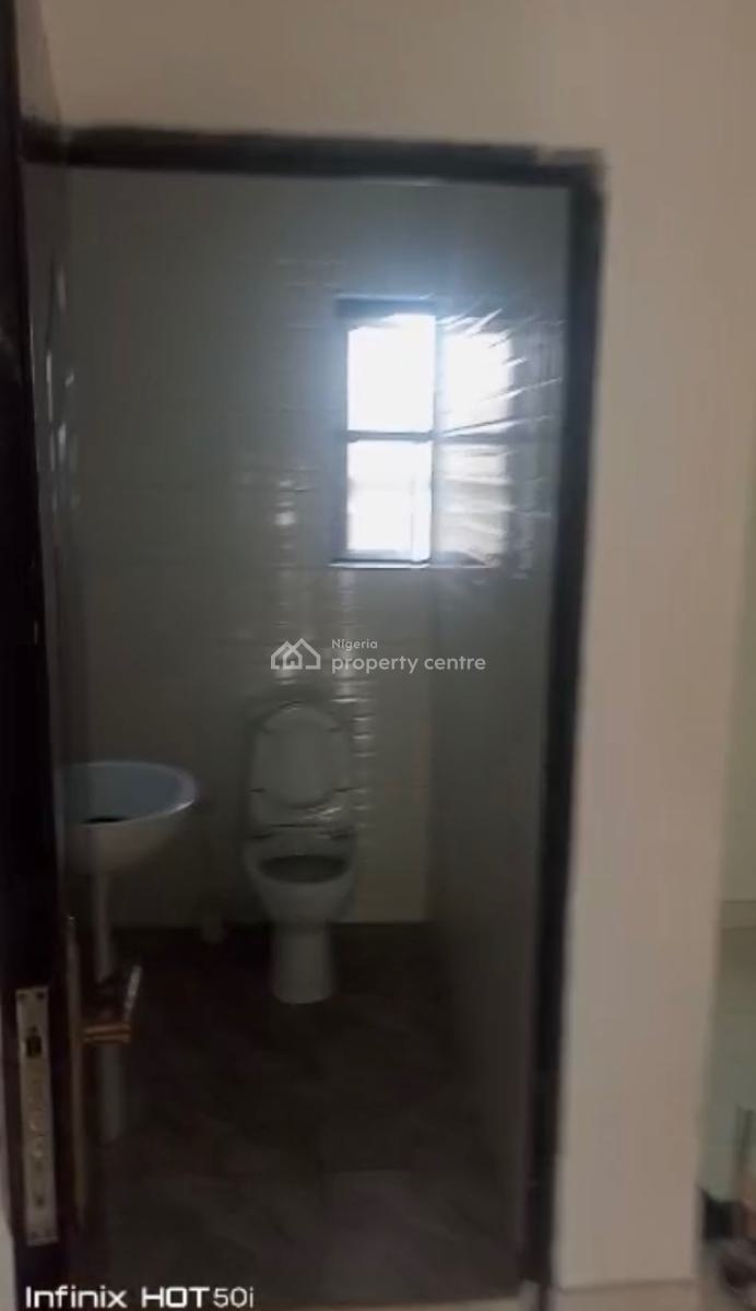 Spacious 3 Bedroom on The 3rd Floor Available, Ikate, Lekki, Lagos, Flat / Apartment for Rent