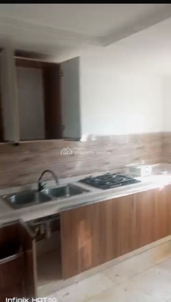 Spacious 3 Bedroom on The 3rd Floor Available, Ikate, Lekki, Lagos, Flat / Apartment for Rent