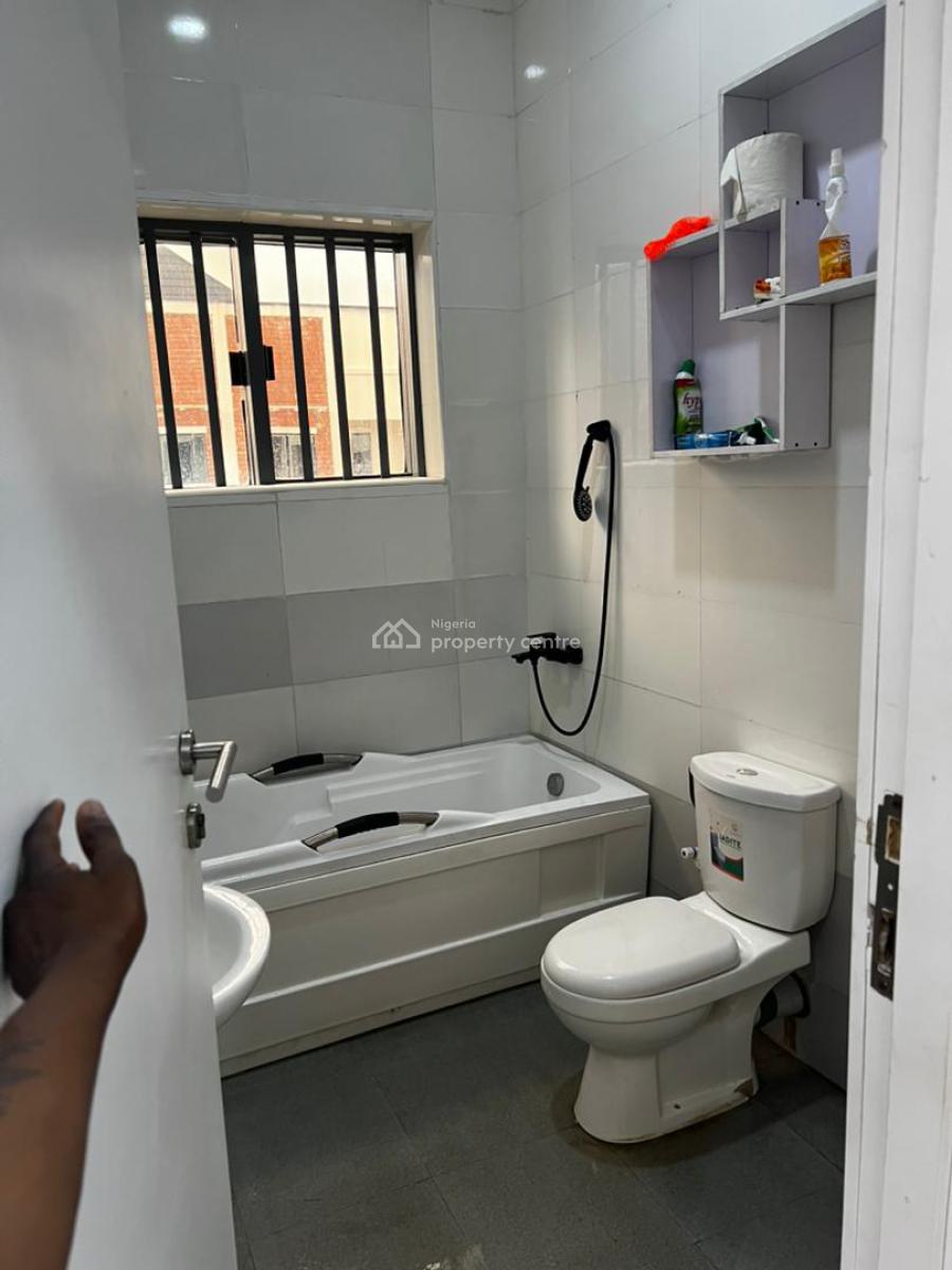 Master Bedroom in a Shared Apartment, Orchid Road, Ikota, Lekki, Lagos, Self Contain (single Rooms) for Rent