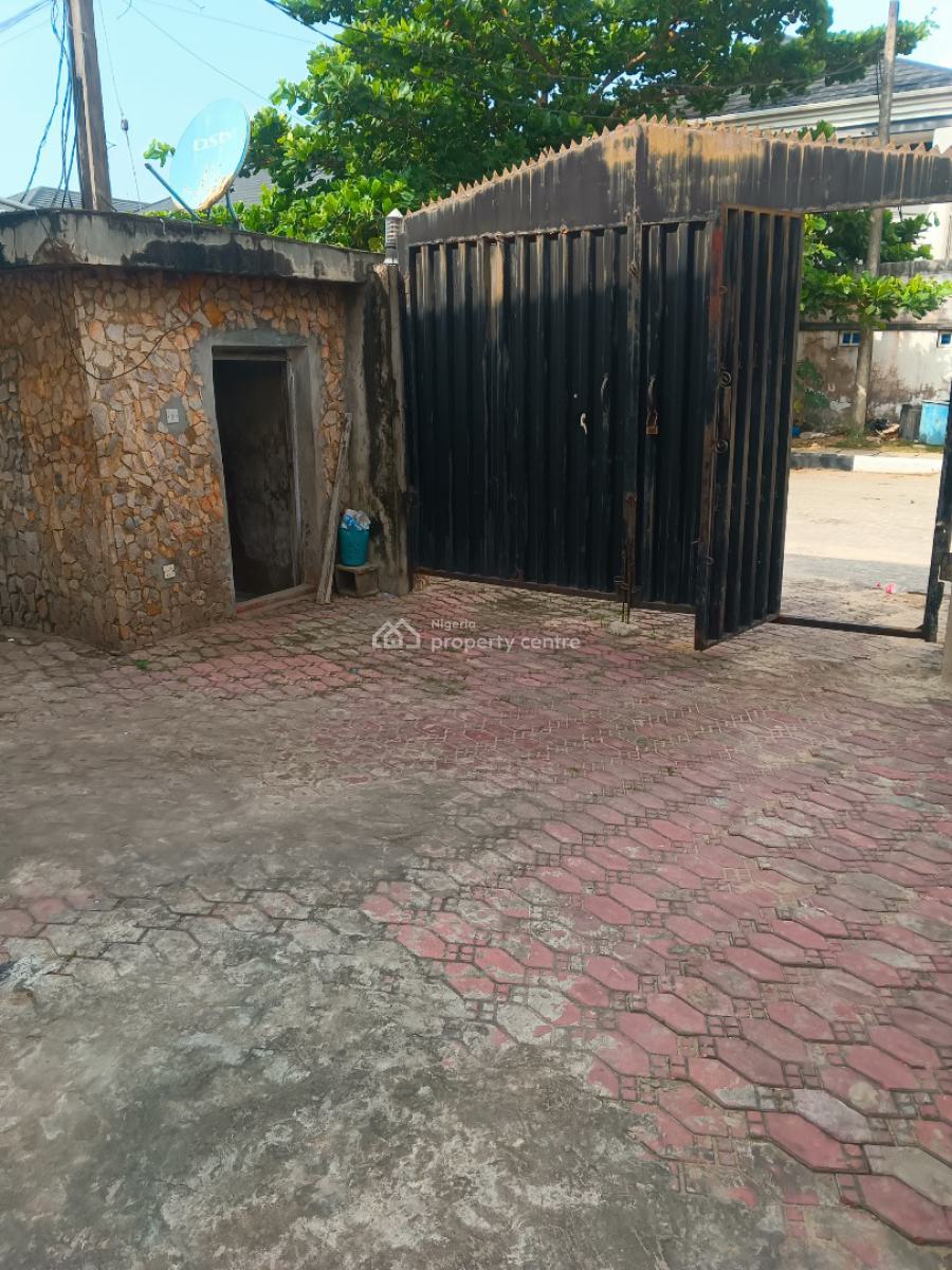 Fantastic 2 Bed Flat.. on 1st Floor.self-serviced, Atlantic View Estate, Alpha Beach Road, New-road Bustop, Igbo Efon, Lekki, Lagos, Flat / Apartment for Rent