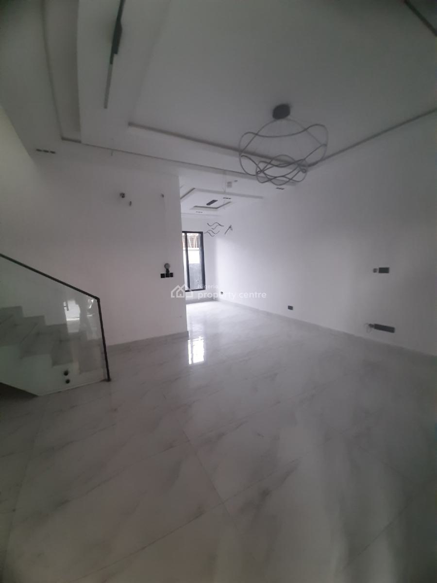 New and Serviced with 24/7 Power Supply 4 Bedroom En-suite Townhouse W, Lekki Phase 1, Lekki, Lagos, Terraced Duplex for Rent