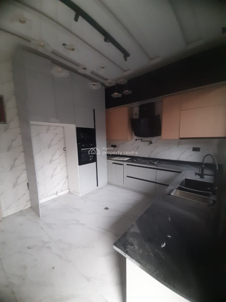 New and Serviced with 24/7 Power Supply 4 Bedroom En-suite Townhouse W, Lekki Phase 1, Lekki, Lagos, Terraced Duplex for Rent