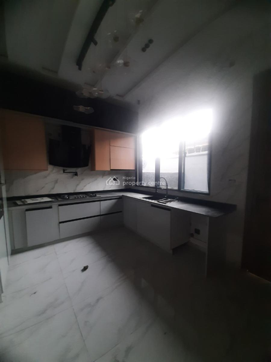 New and Serviced with 24/7 Power Supply 4 Bedroom En-suite Townhouse W, Lekki Phase 1, Lekki, Lagos, Terraced Duplex for Rent