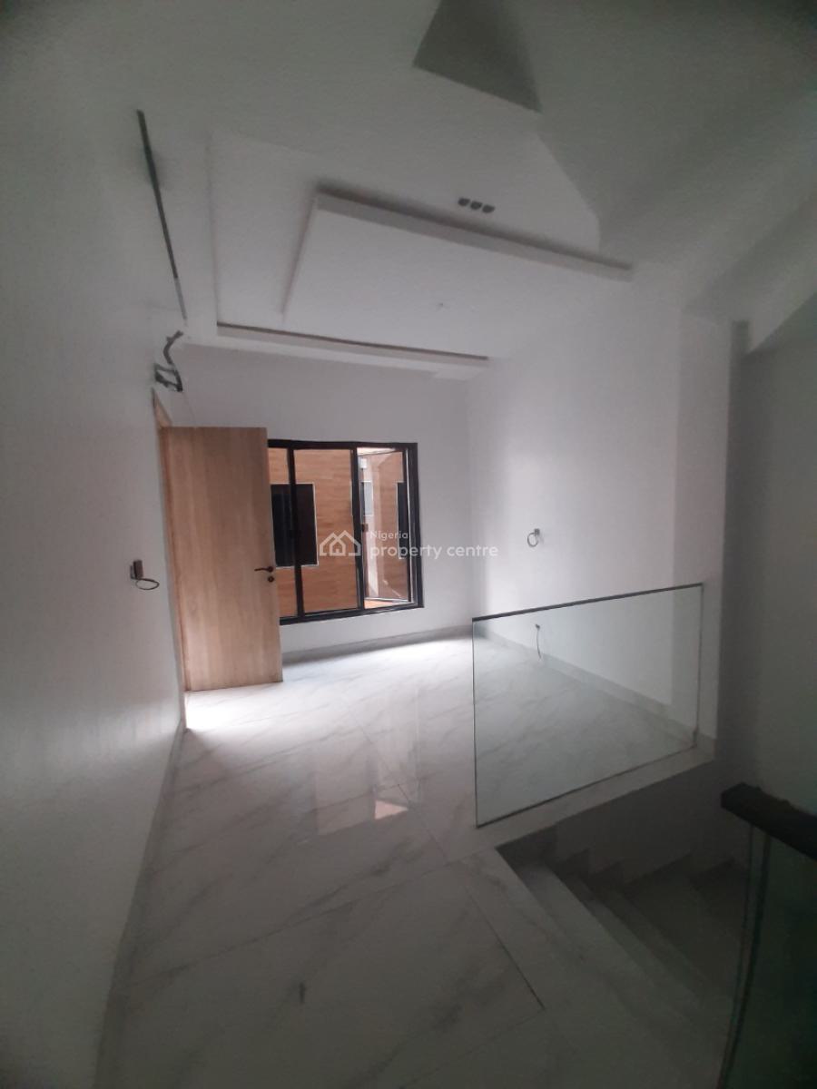 New and Serviced with 24/7 Power Supply 4 Bedroom En-suite Townhouse W, Lekki Phase 1, Lekki, Lagos, Terraced Duplex for Rent