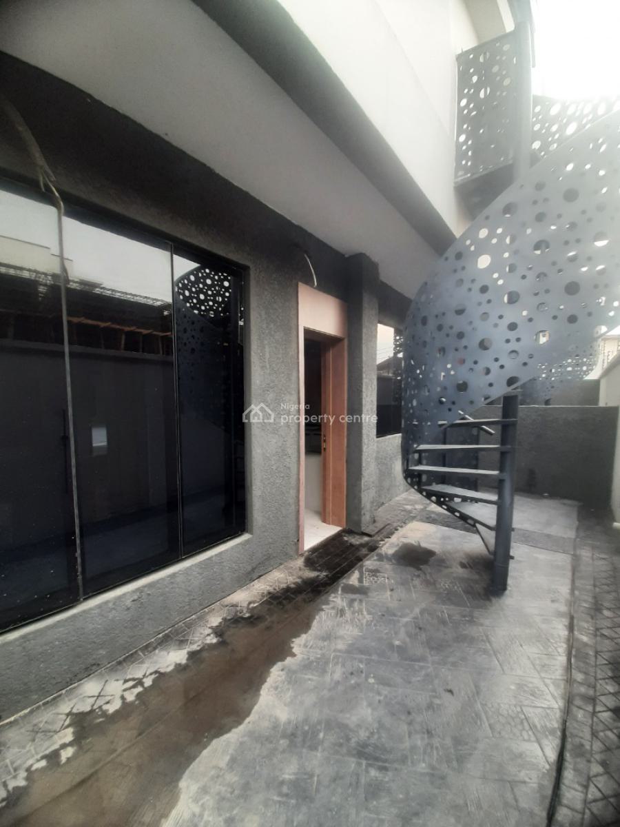 New and Serviced with 24/7 Power Supply 4 Bedroom En-suite Townhouse W, Lekki Phase 1, Lekki, Lagos, Terraced Duplex for Rent