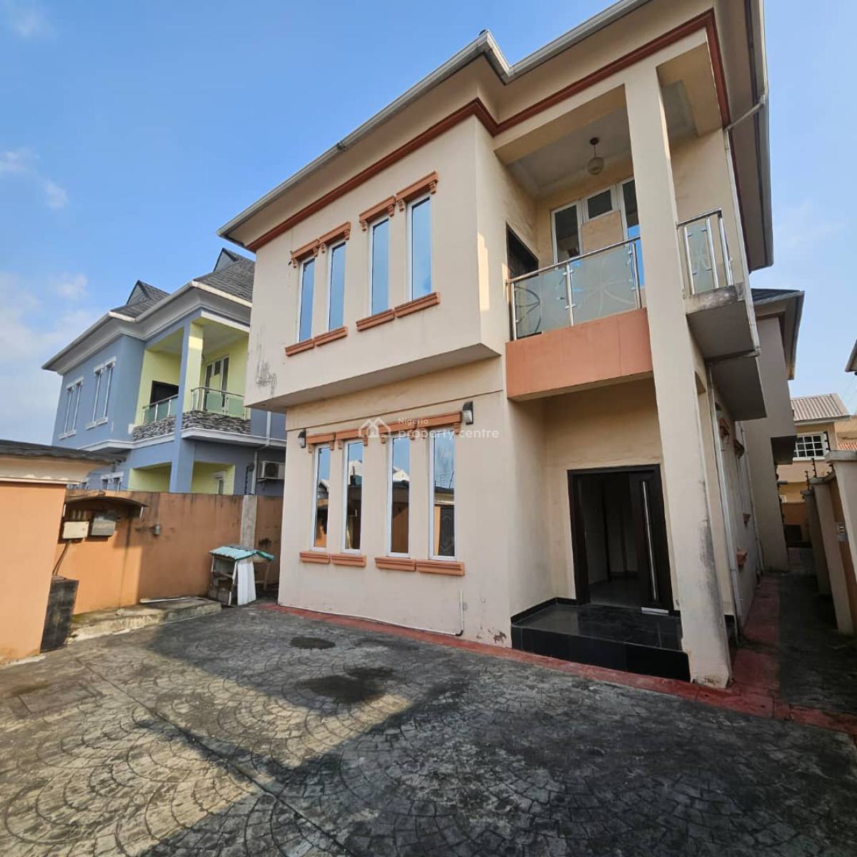 Lovely All En-suite Detached 4 Bedroom Duplex with Bq + Invert, Gra Phase 2, Magodo, Lagos, Detached Duplex for Rent