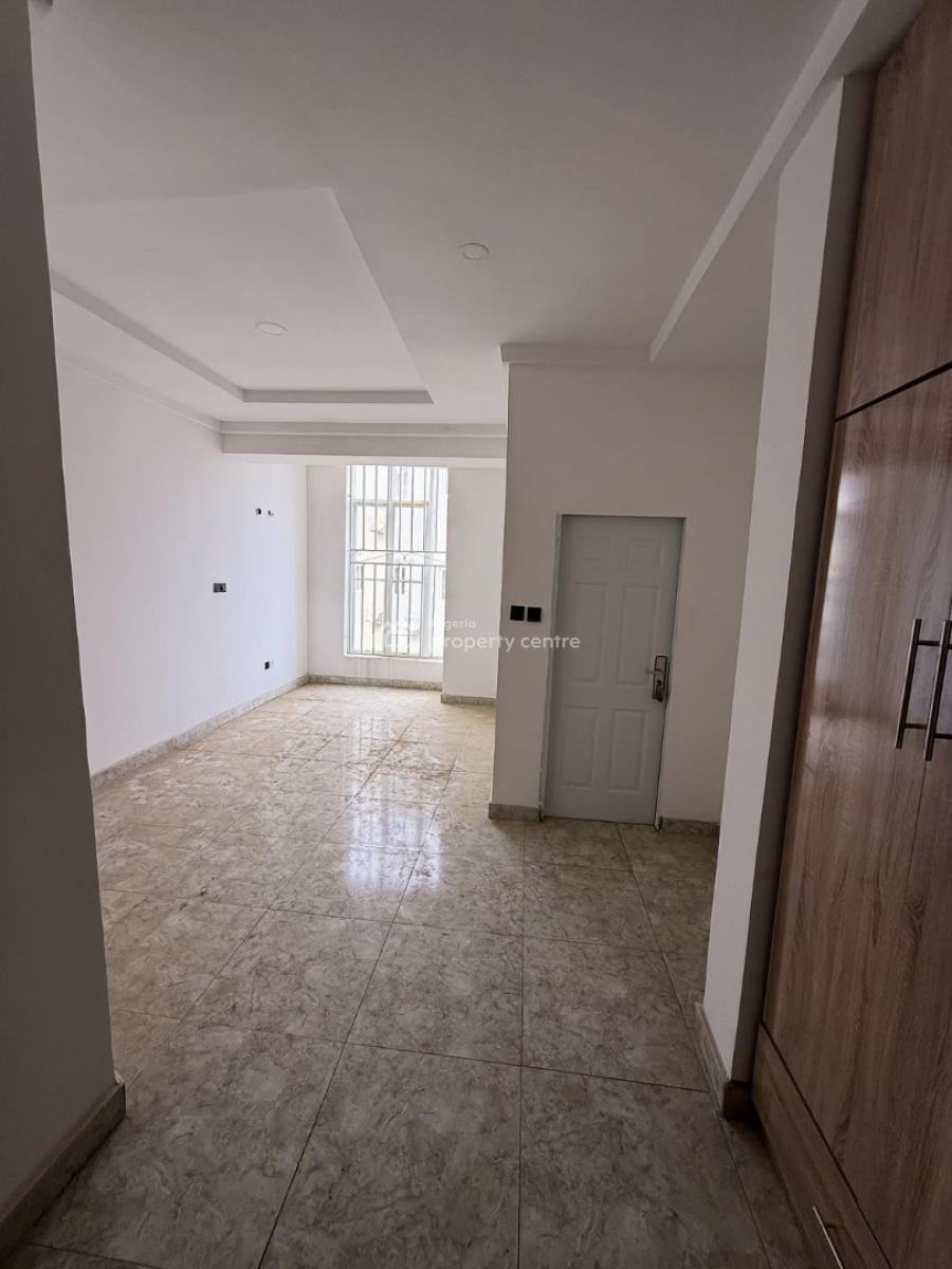 Very Spacious, Well Finished 3 Bedroom Flat with a Guest Toilet, Wuye, Abuja, Flat / Apartment for Rent