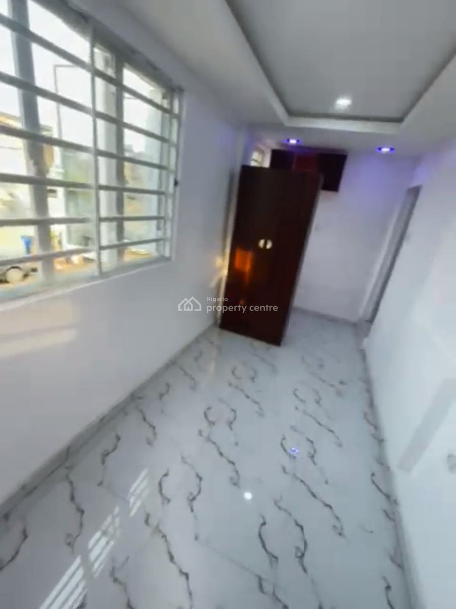 Compact Studio Self-con  (upstairs), Oregun, Oregun, Ikeja, Lagos, Self Contain (single Rooms) for Rent