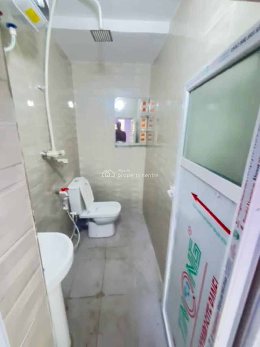 Compact Studio Self-con  (upstairs), Oregun, Oregun, Ikeja, Lagos, Self Contain (single Rooms) for Rent